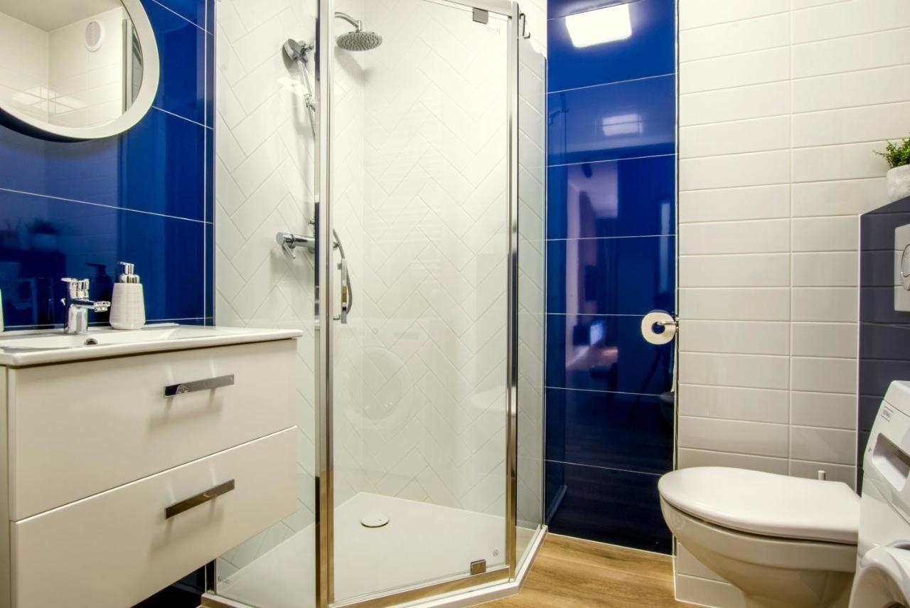 W&K Apartments - Blue Suite - Faktura Vat, Parking Košalín Exteriér fotografie