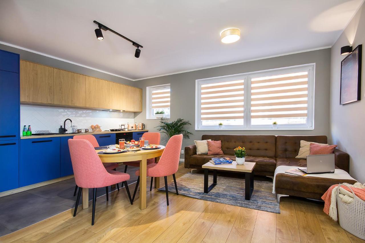 W&K Apartments - Blue Suite - Faktura Vat, Parking Košalín Exteriér fotografie